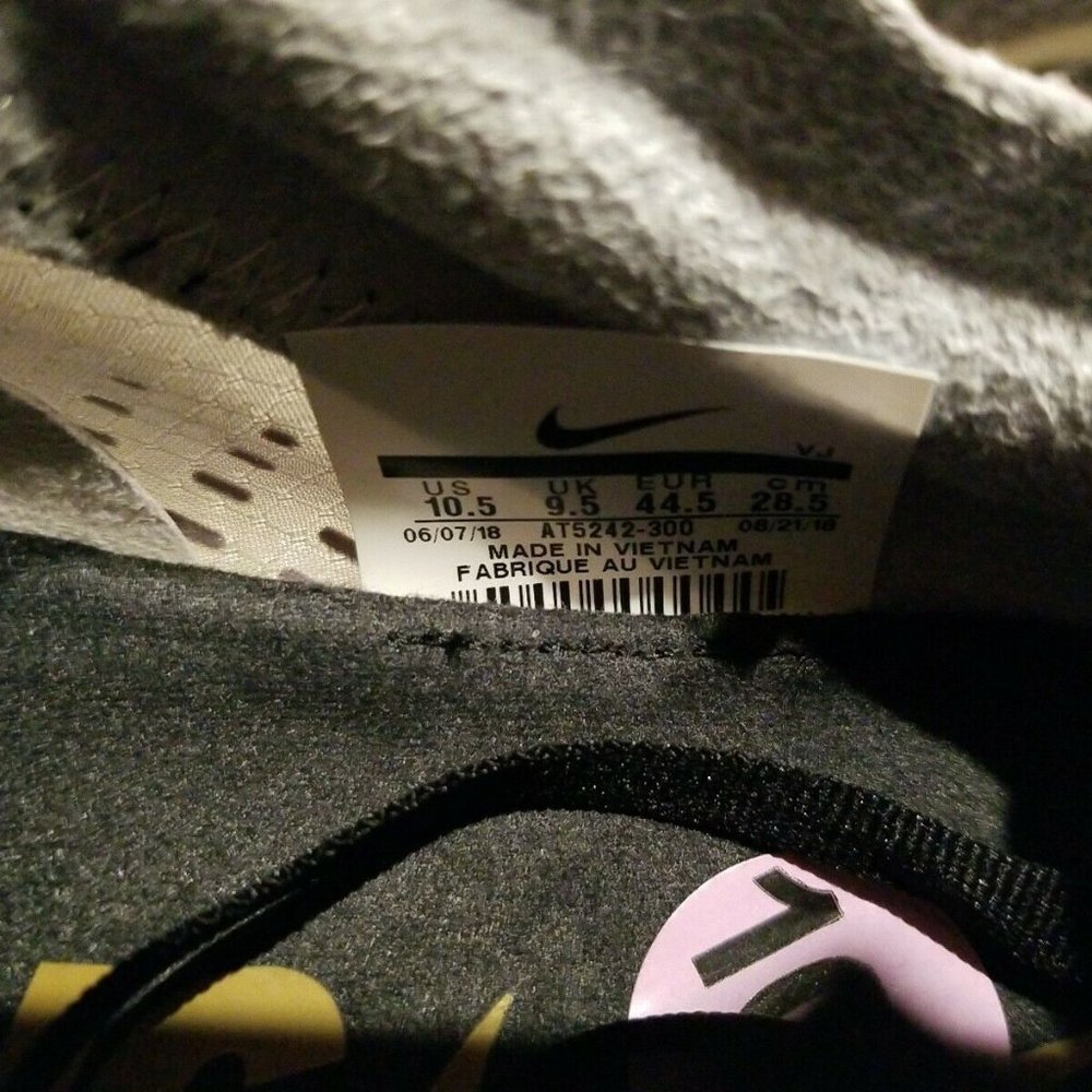 Nike Zoom Fly SP Fast "Camo" Mens Size 10.5 AT5242 - Picture 7 of 7